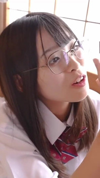 My Friend Likes Sensual Novels Is Very Interested in My Erotic Manga! She Is a Very Sensitive Girl Who Squirts a Lot
