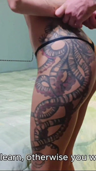 Mamada extrema con cinta atadas las manos y las piernas