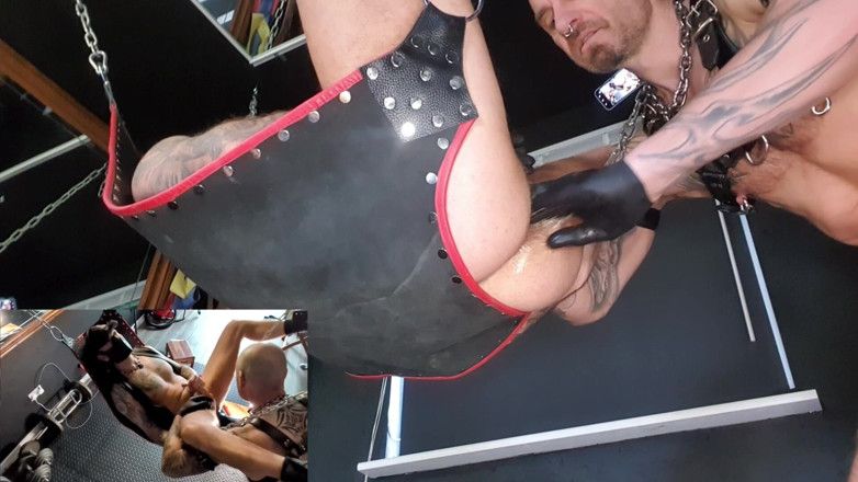Sexydick: Sexydickman bagian2 lagi asik fisting pakai siku sampai lubangnya menganga...