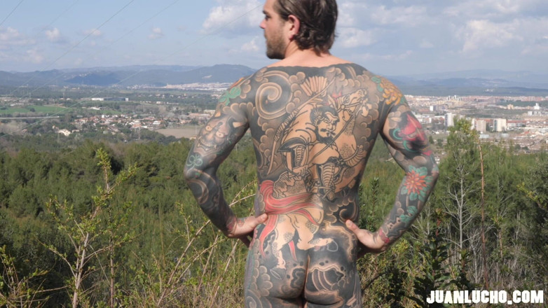 Juan Lucho Gay: Stříkání V Lese