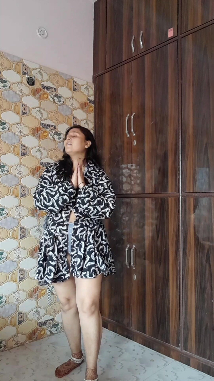 Puja555: 푸자 바비 혼리 댄스