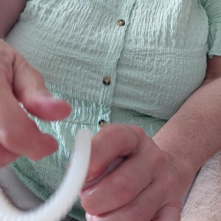 Soundslikezeez: Sinnovator woodwrym urethra play time.