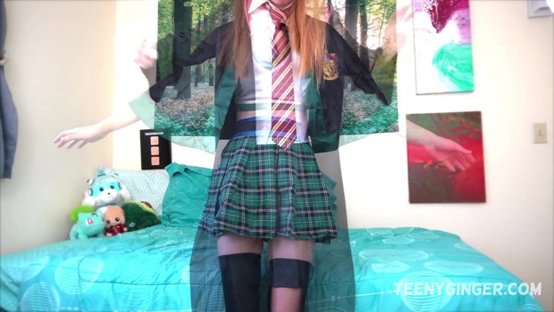 Teeny Ginger: Goody Gryffindor menjadi Slytherin Slytherin Ginny Weasley Potion Joi