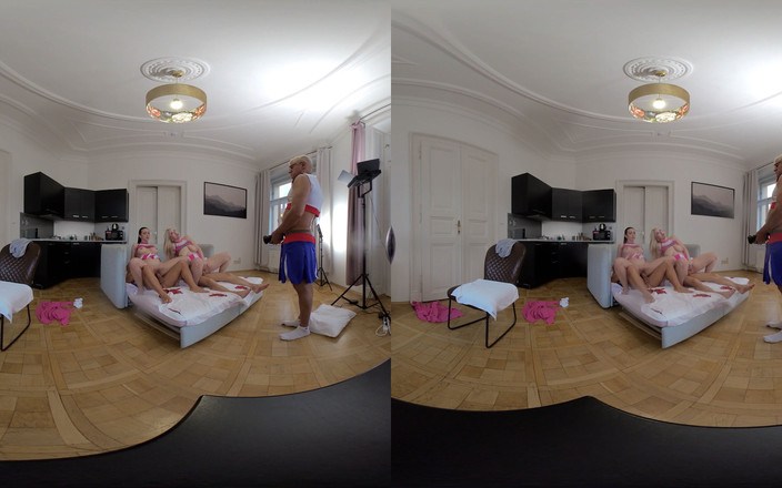Dans VR: Vera Jarw &amp; Lady Gang VR 비디오 2부 - 거대한 자연의 젖탱이 치어리더 첫 이중 보지 삽입