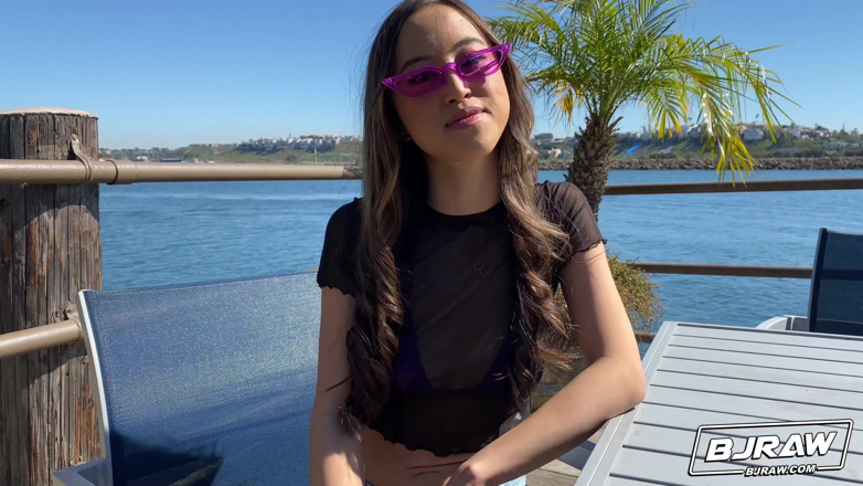 BJ Raw: Bj Raw - 放手在 alexia Anders 的脸上