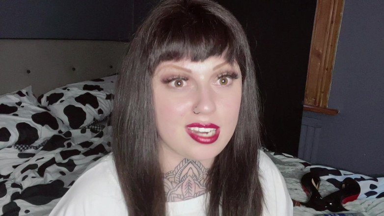 Miss Valentina: Grymma lärare Wedgie straff