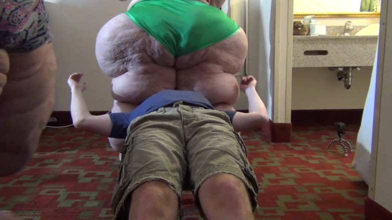 Full Weight Productions: Bobbi Jo &amp; Savannah Smear 2 typen auf Zeit
