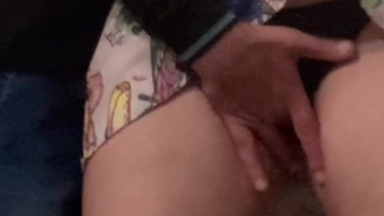 Niki studio: Yabancı challange - bir yabancıdan metroda amımı parmak etmesini istiyorum