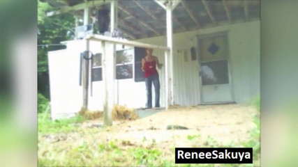 Renee Sakuya: Замкнений, садівництво писяє в джинсах аварії