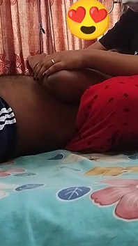 India Con Grandes Tetas Curvas Ama De Casa Follada Por Una Gran Polla