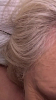 Gilf Maddie Cross gecreampied door stiefzoop
