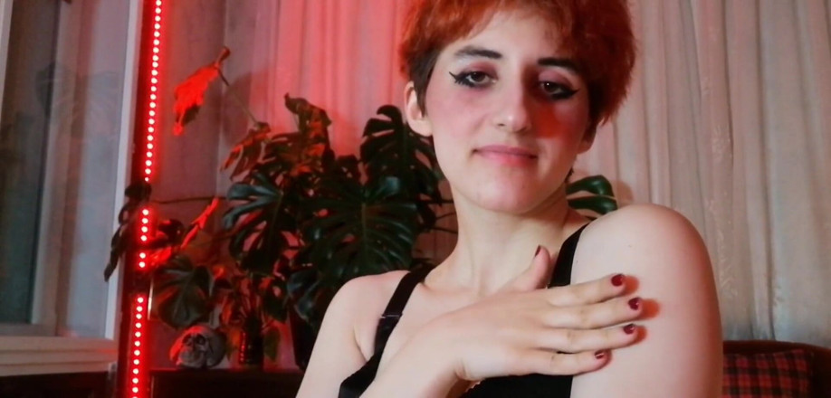 The Antichristrix: Can't resist my hairy armpits