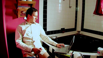 Femdom Sex: Ngentot toket setelah obrolan seks