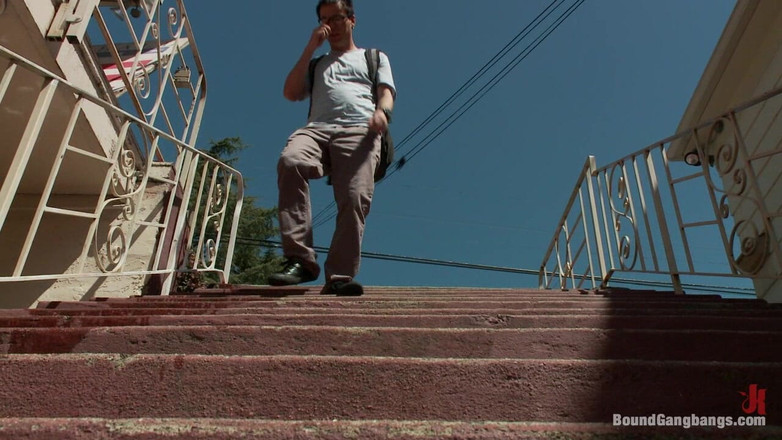 Bound Gang Bangs by Kink: अरे श्रीमती एस: milftastic फीचर शूट