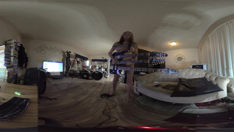 Lizzy Yum: Liz Young Sd noviembre 2025 masturbándose # 47