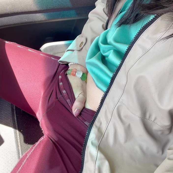 sweethanajapanese: Mija No Chão E Depois Entra No Carro