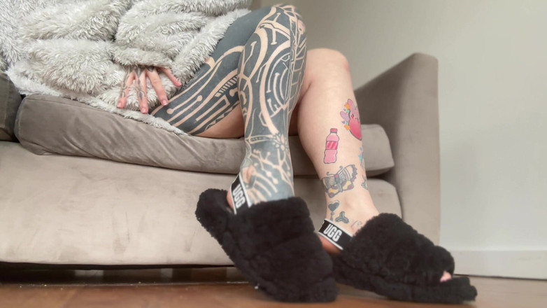 Miss Valentina: ワーシップ・マイ・ダーティ・アグス