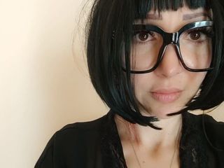savannahamatoriale: मेरे हॉट सौतेले बेटे के लिए एक गर्भवती सरप्रोज