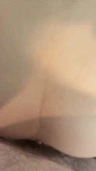 Komplettes Video - Geiler Forschungsassistent