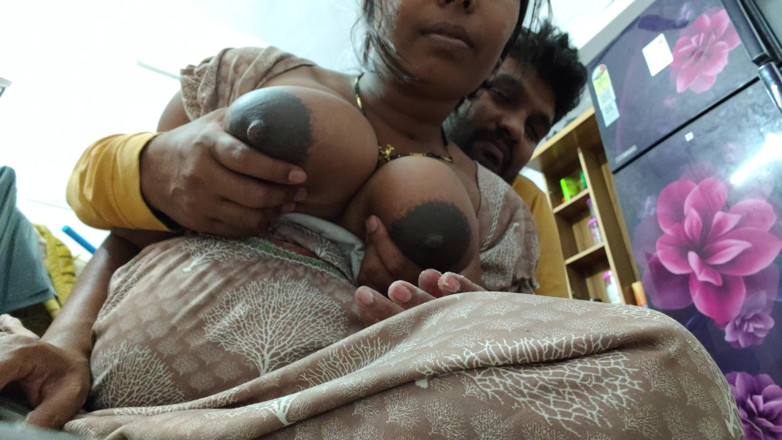 Premi pooja: Stepbrother - Stepsister Romance in Hindi Audio - Romantic Boobs Show Video -...