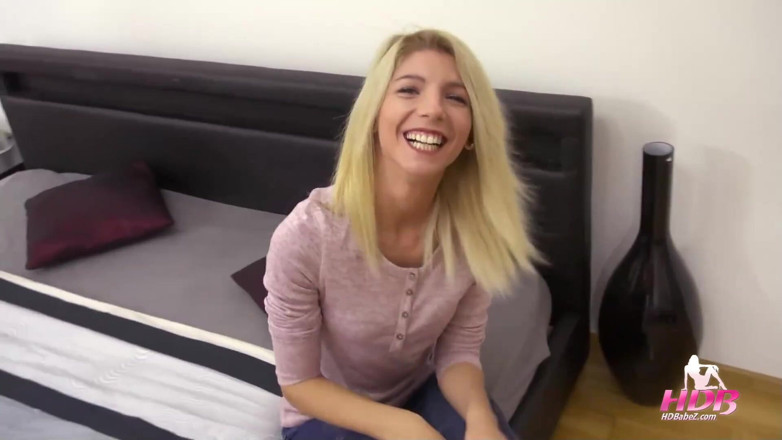Fuck-Buddies: 171 - 1 Fitness-teeny šuká pro creampie