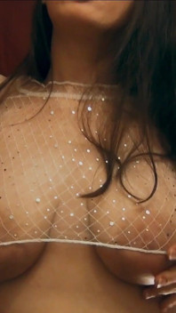 Klik untuk Fetish Obsesi Tetek Gif Yang Akan Ketagih Tetek Besar Dipukul Oleh Puting Besar