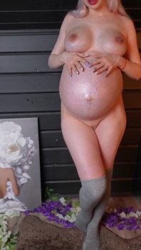Pregnant Naked in Stockings