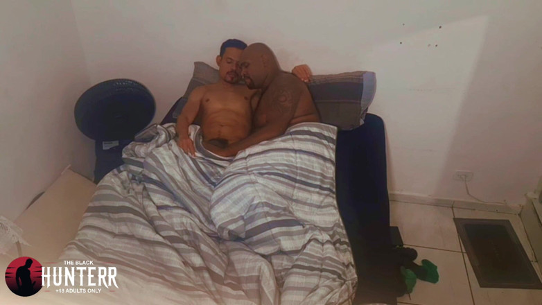 TheBlacKHunterr: Horká noc šuká mého přítele