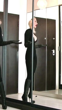 Gry JOI w Spandex Catsuit