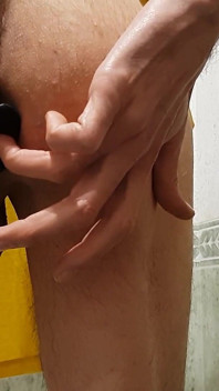 Grwm untuk Mencoba Buttplug