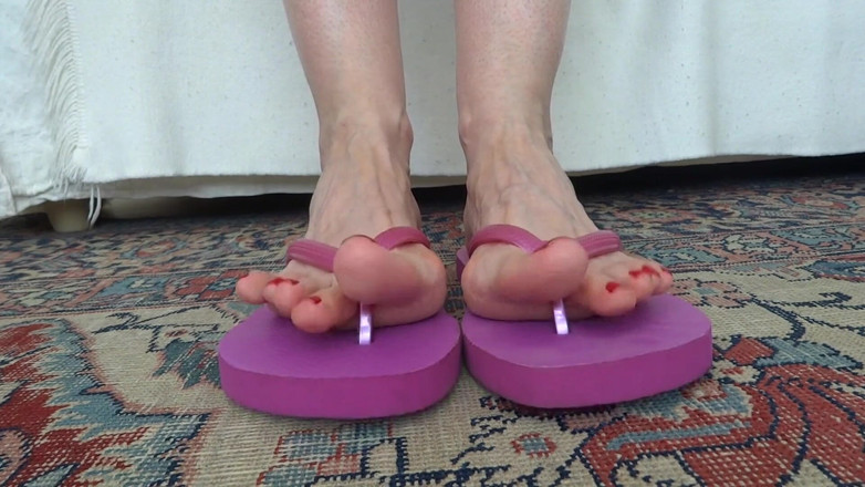 Lady Victoria Valente: Toe fetish - wiggling my toes in pink flip flops Part 3