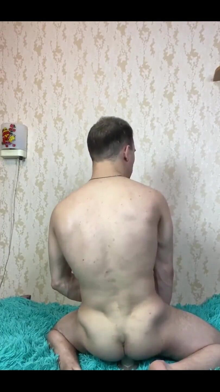 Max_Russell: Я використовую монструозний ділдо