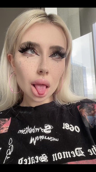 I Feel That All Doors Are Open