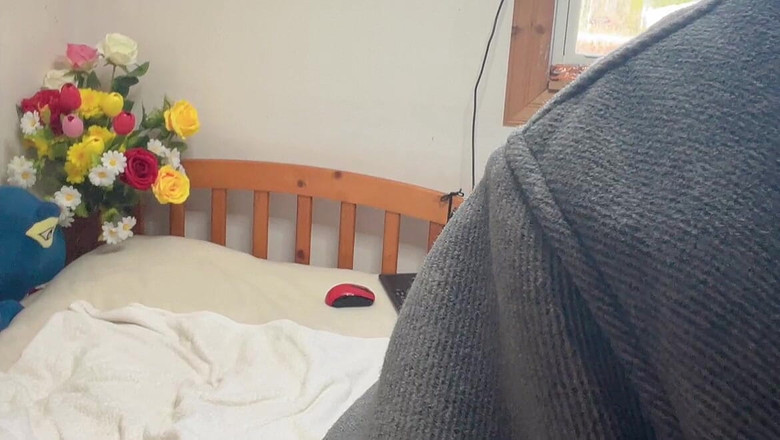 sweethanajapanese: Memek becek hana chan si cewek imut dengan memek becek...