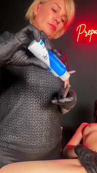 Na velikosti klitorisu záleží, část 2: Uretrální zvuk