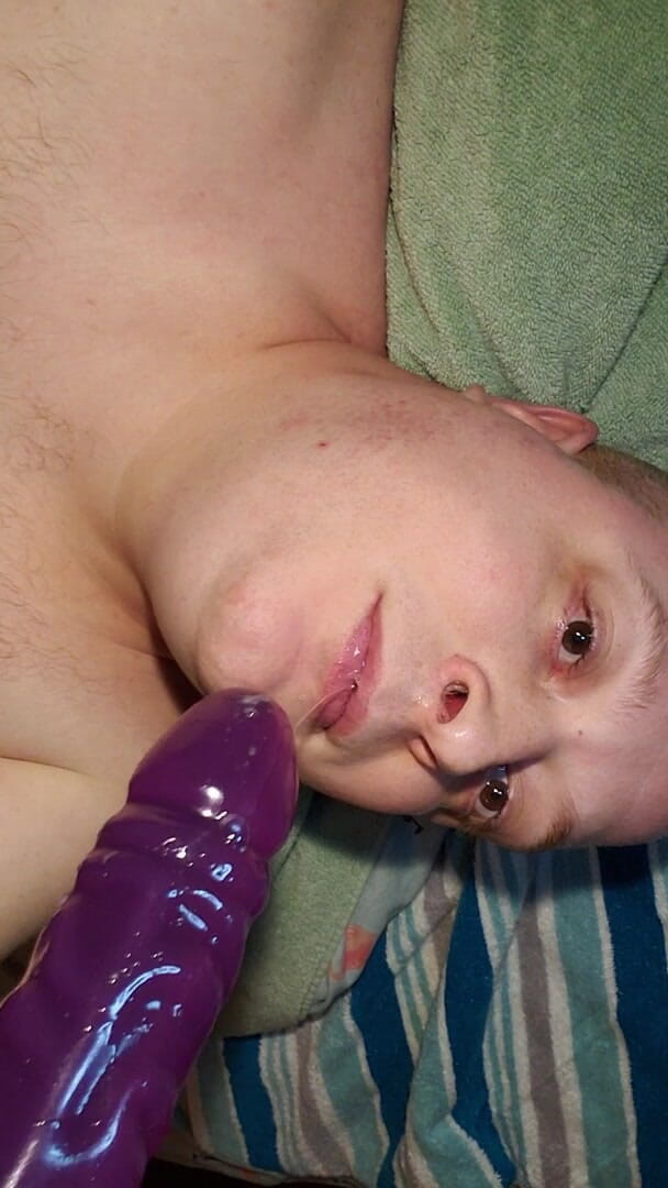 Charlieboy69: Deep Throat Dildo
