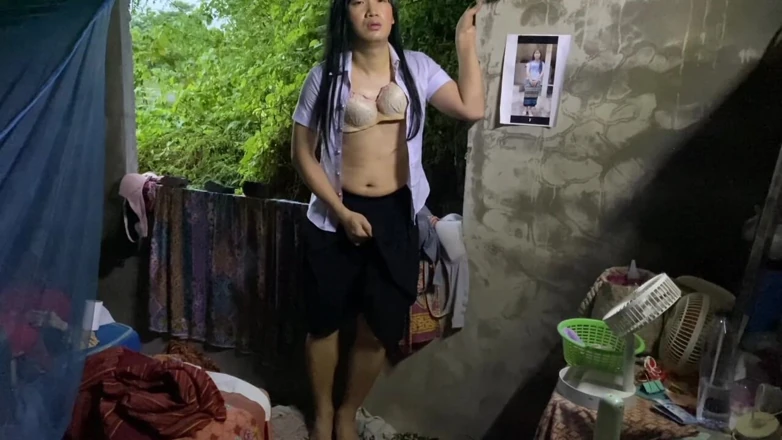 Fampfy Nana: 学生玩得开心
