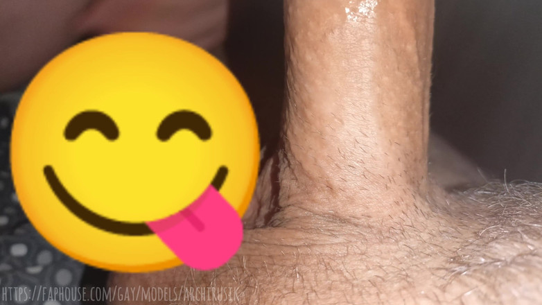 ArchiRusik: सभी छेदों में डैडी के बड़े लंड द्वारा फाड़ दिया गया!