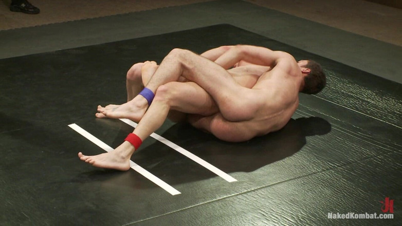 Naked Kombat: DJ Vs 카일 브라운