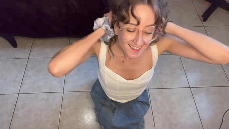 SadSilly: Baiser Avec Mon Date En Chaleur- Rp Date French