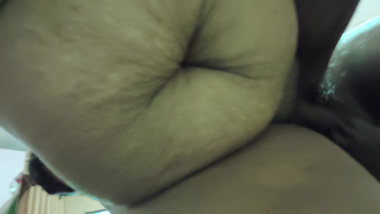 Realmallucouplevlog: Gadis india asal mallu tamil lagi asik nyepong dan ngentot...