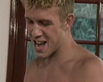 Gay RetroX VHS: Lelaki sensual di Ecstasy #8