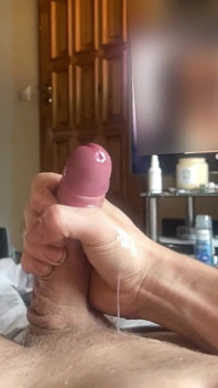 Virgin squirta estremamente al rallentatore