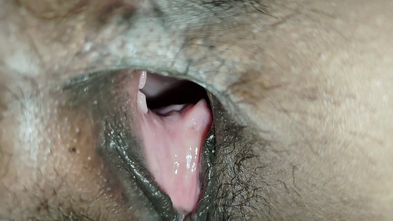 Varma gi: Bavte se s Padosan Bhabhi