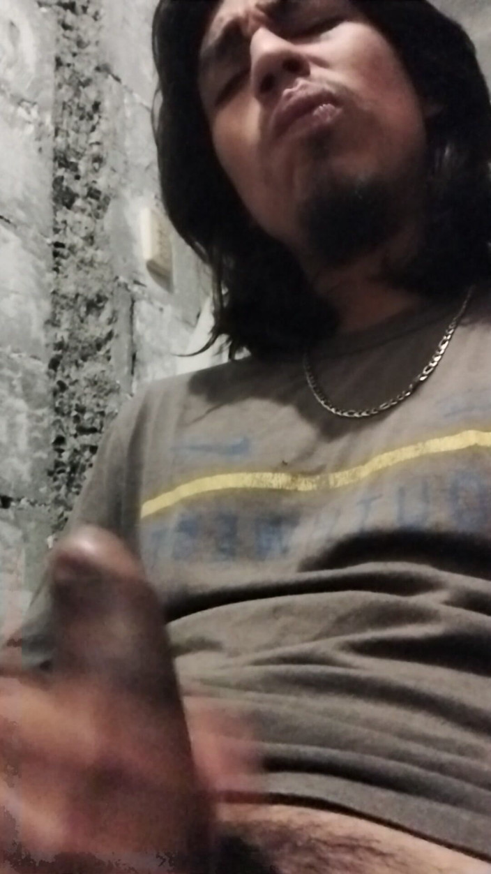 AlexAlejandro13: Rich Beautiful Stepdaddy
