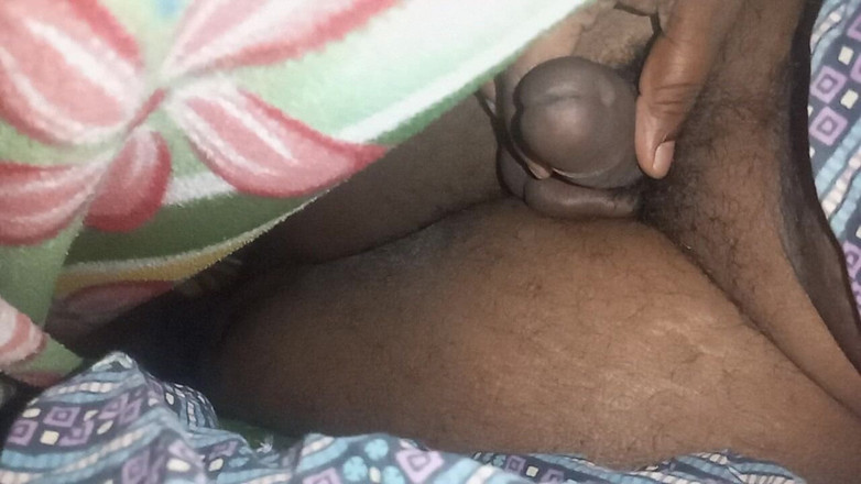 Sweet Indian cock: Моя індійська дружина чистить волосся і смокче з ділдо, трахається вдома