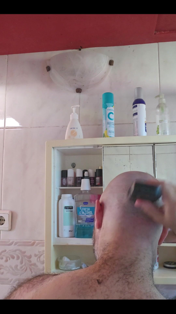 RAvingr4d4: New Shaver
