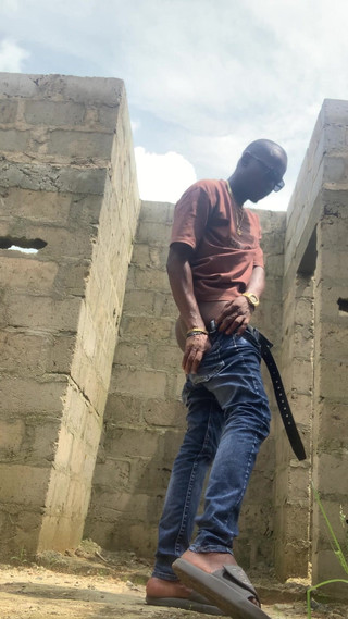 Dickass3x: Video seks buru-buru di gedung yang tidak lengkap di bawah...