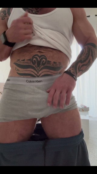 Nero Jack Hummer: Sweat balls, After workout…