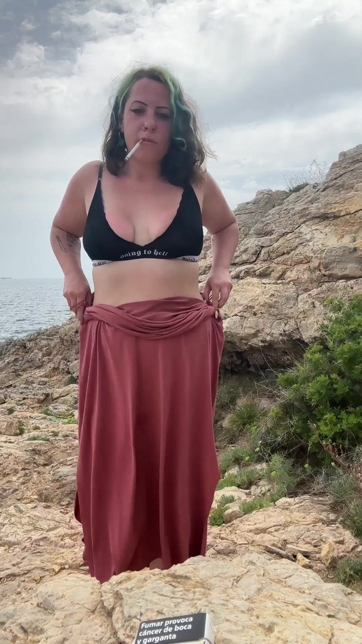 Goddess Kinx: Переодеваюсь в мое бикини